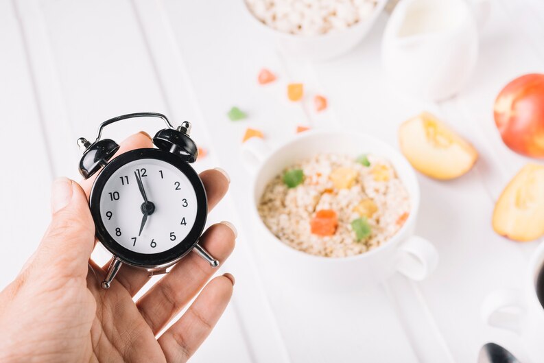 Chrono-Nutrition: How Eating in Sync with Your Body's Clock Enhances Health
